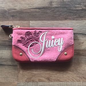 COPY - Juicy Couture wristlet